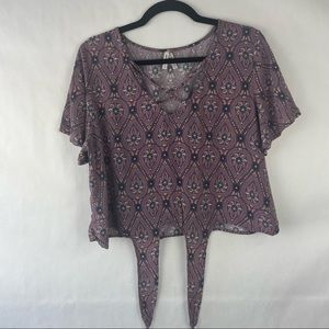 Mudd Purple Crop Top w/ Tie and Criss Cross Neckline Detailing Size XL